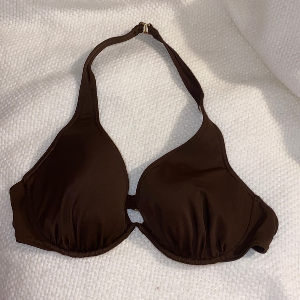 NWOT Victoria’s Secret bikini top